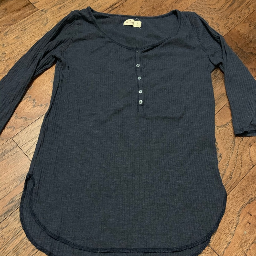 Blue Hollister Top